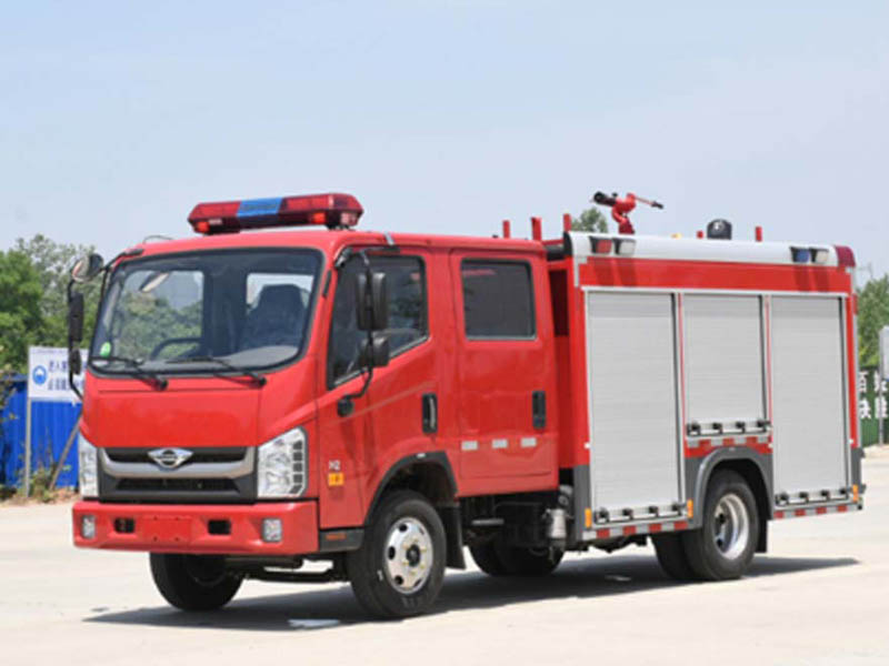 福田2.5噸水罐消防車